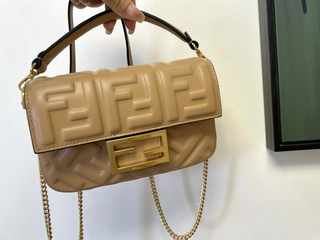 Youthful Fendi Satchel Bags 76751
