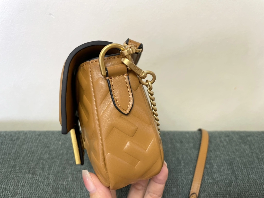 Modern Fendi Satchel Bags 76737
