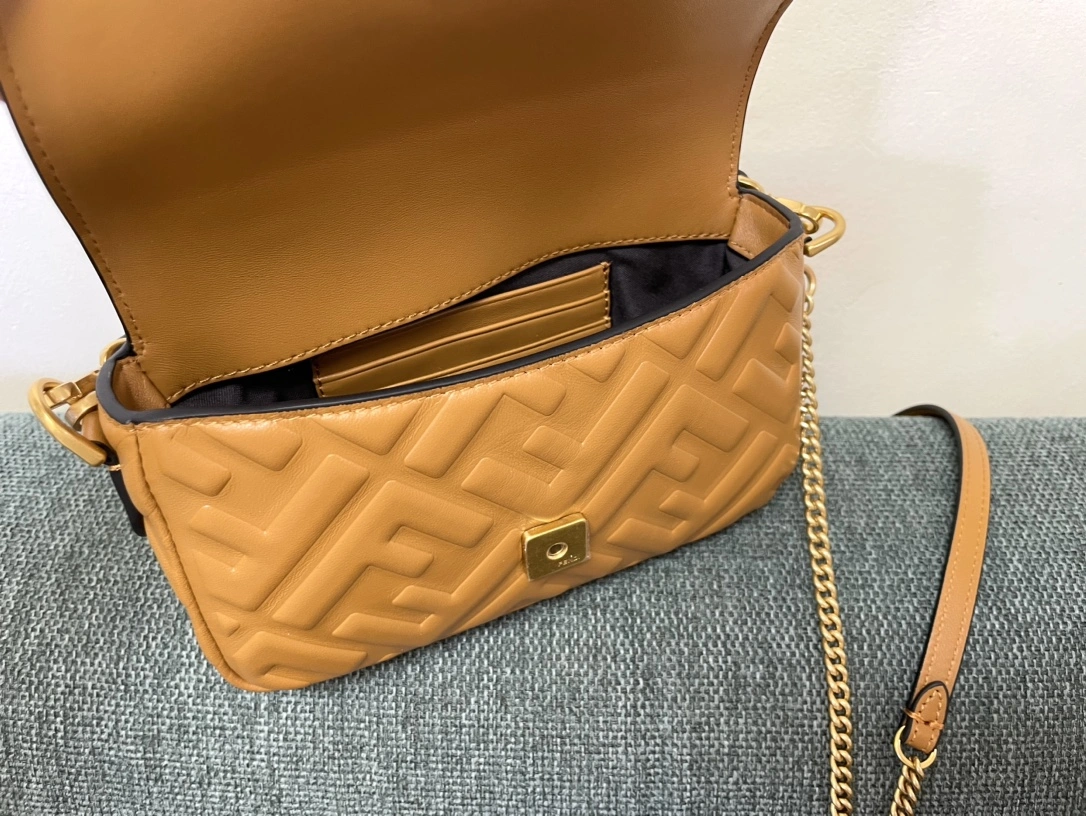 Modern Fendi Satchel Bags 76737