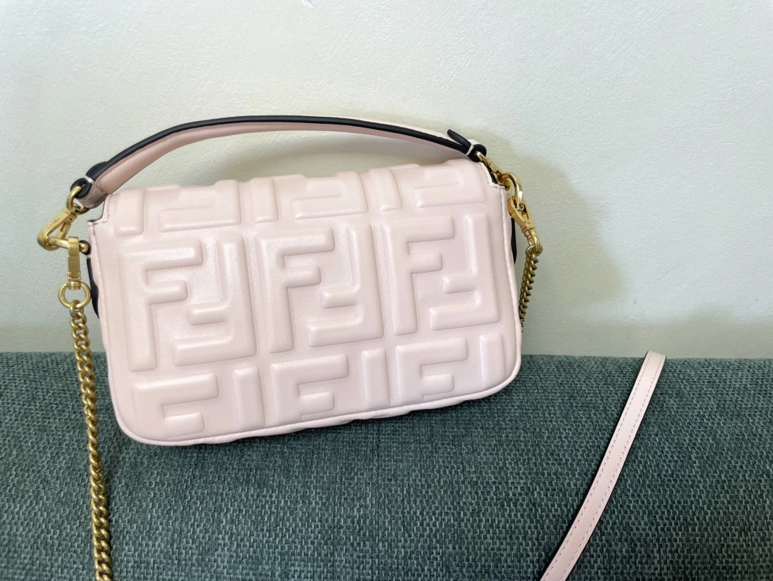 EyeCatching Fendi Satchel Bags 76747