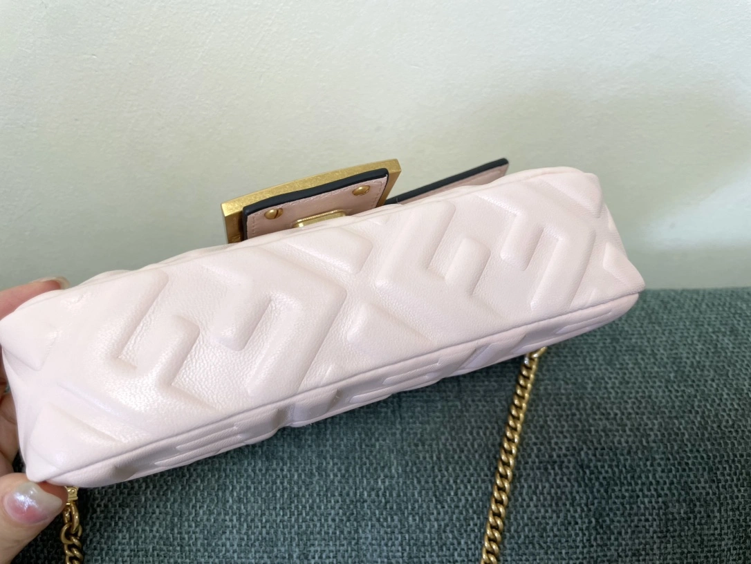 EyeCatching Fendi Satchel Bags 76747