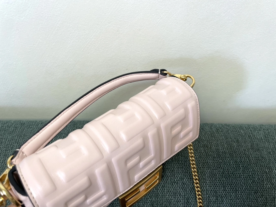 EyeCatching Fendi Satchel Bags 76747