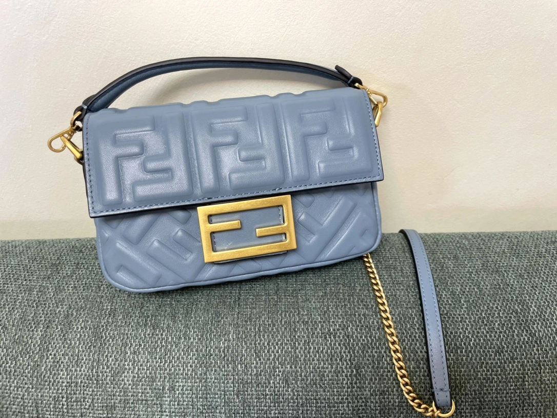 Fendi Satchel Bags EyeCatching 76757