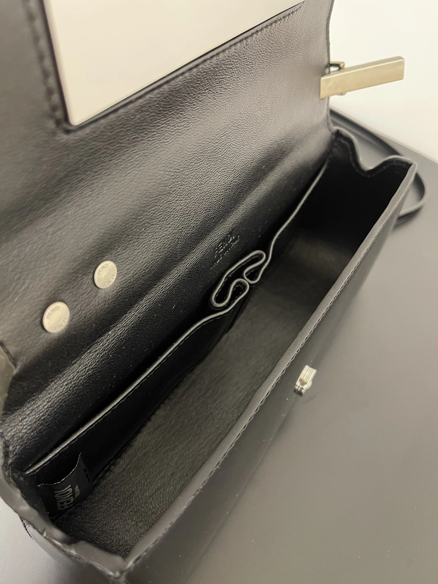 Fendi Satchel Bags Youthful 76752