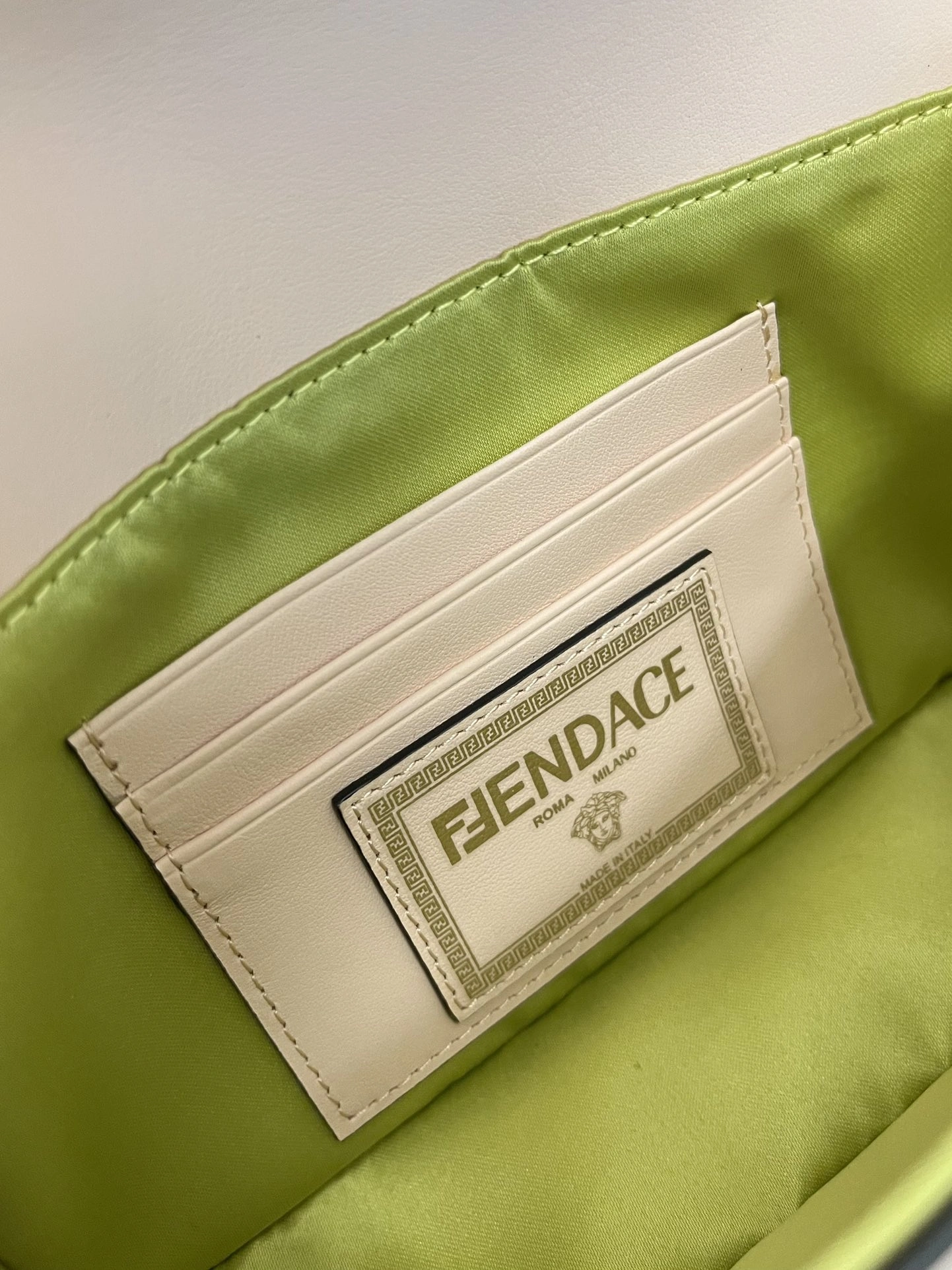Fendi Satchel Bags Durable 76762