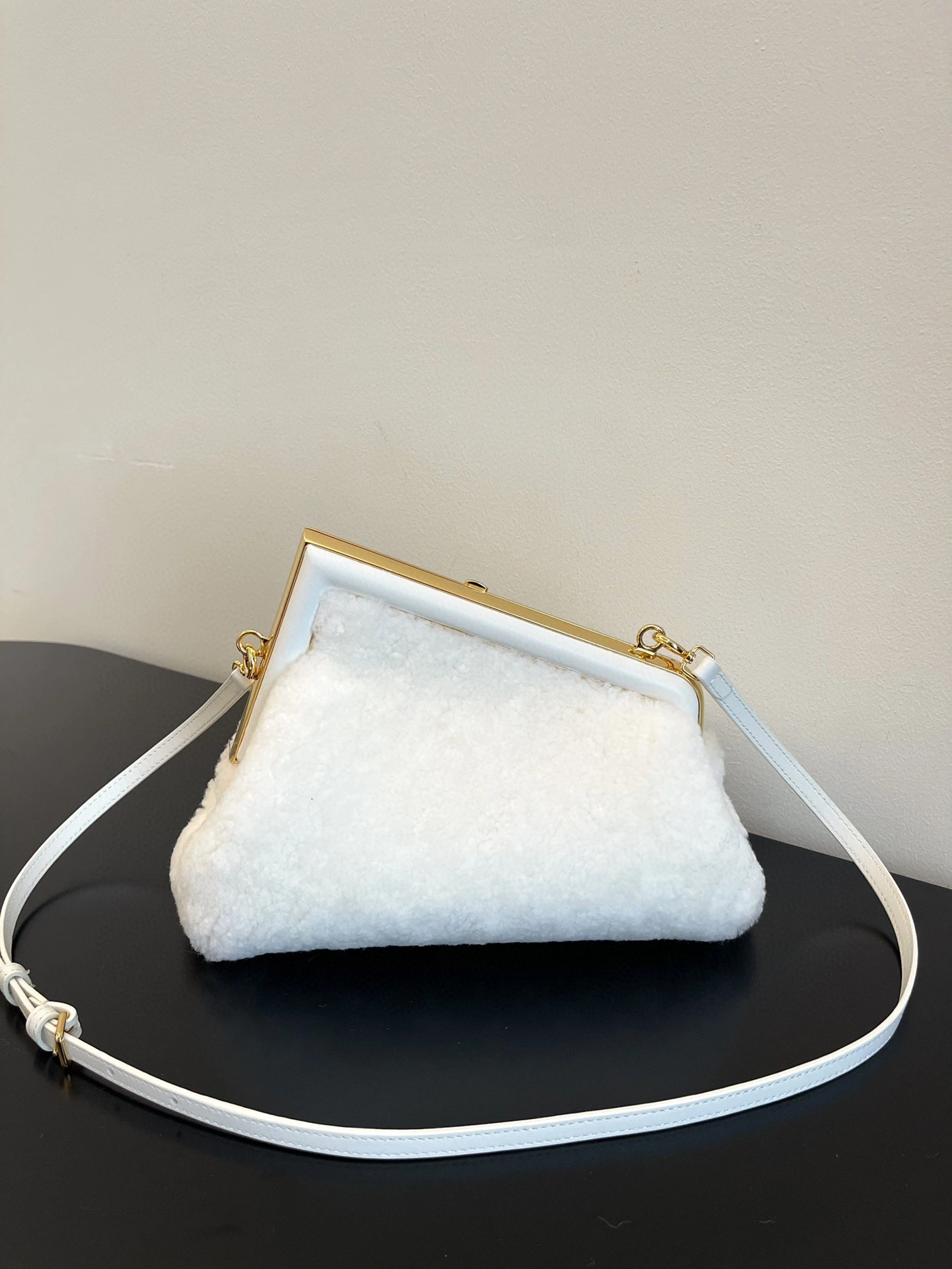 Fendi Satchel Bags TravelReady 76738