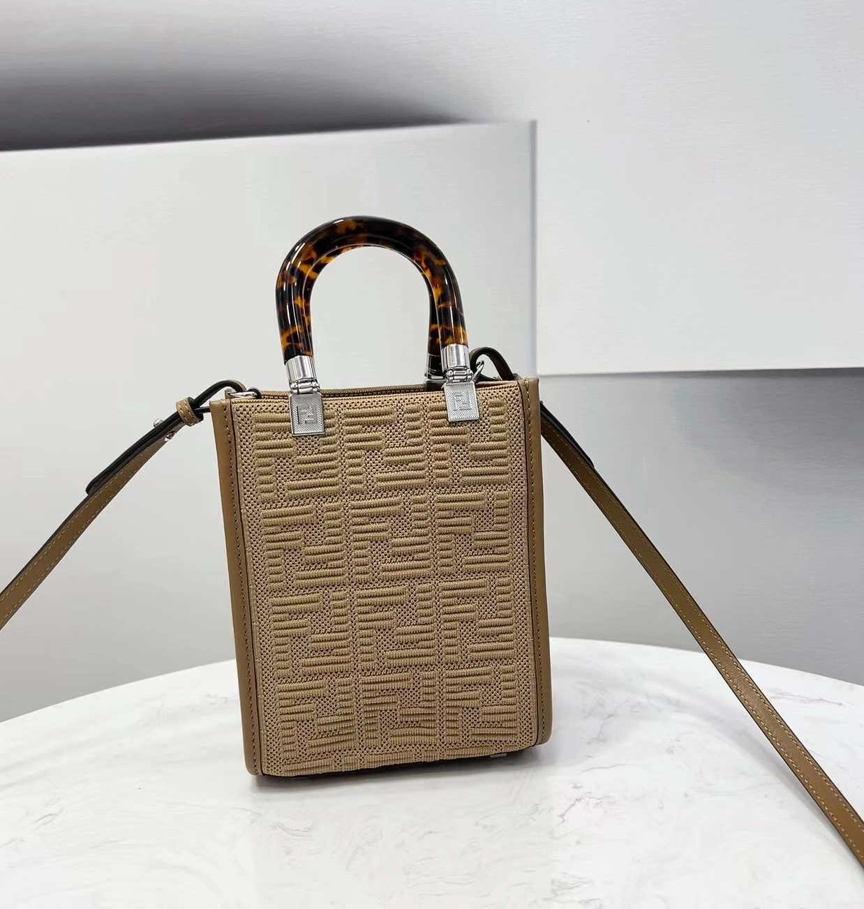 Fendi Satchel Bags Breathable 76729