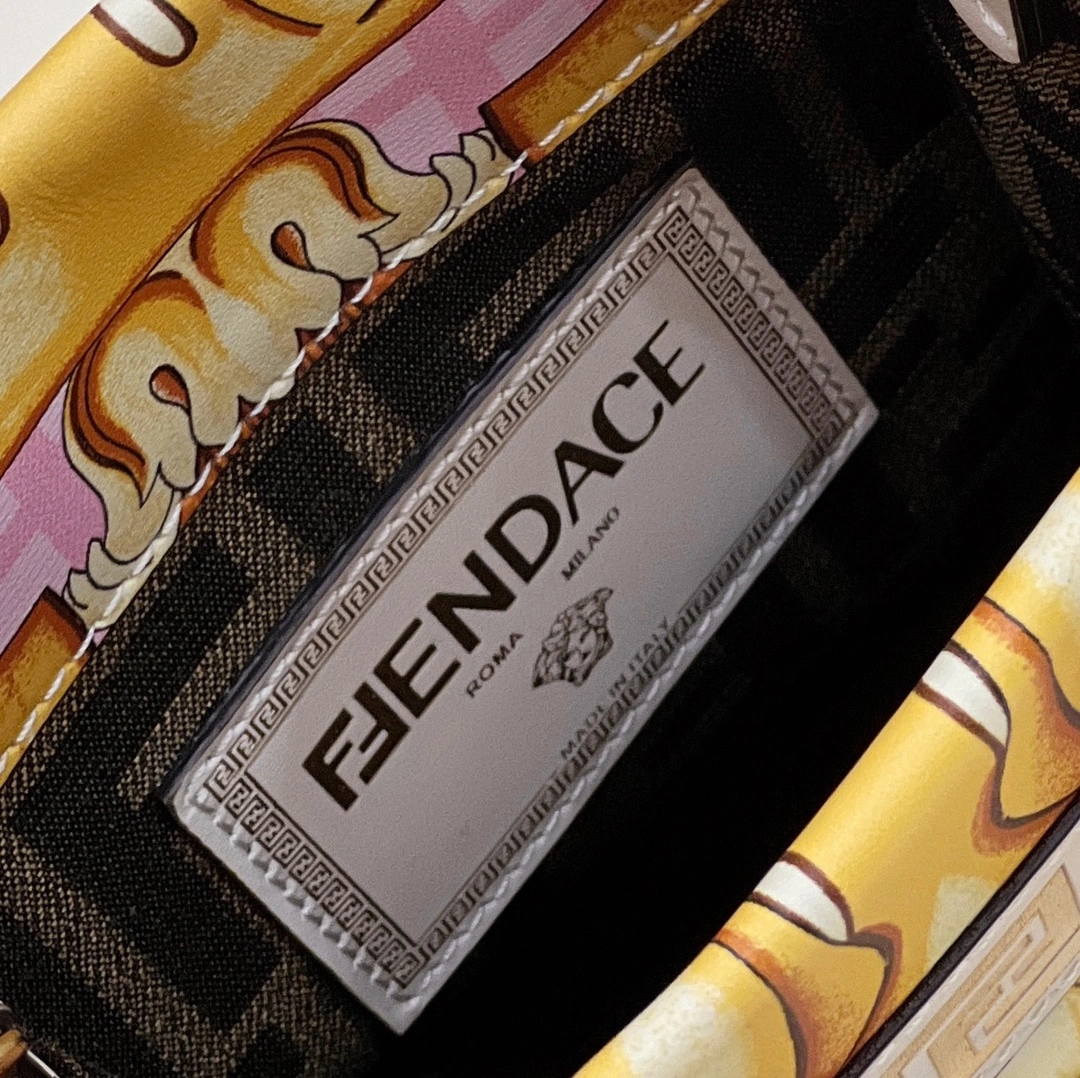 Flexible Fendi Satchel Bags 76728