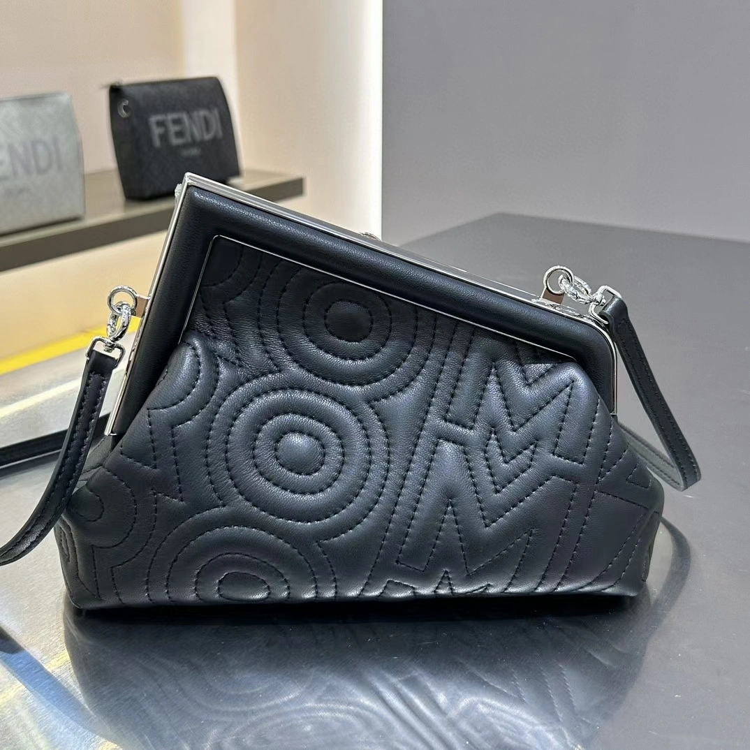 Breathable Fendi Satchel Bags 76724