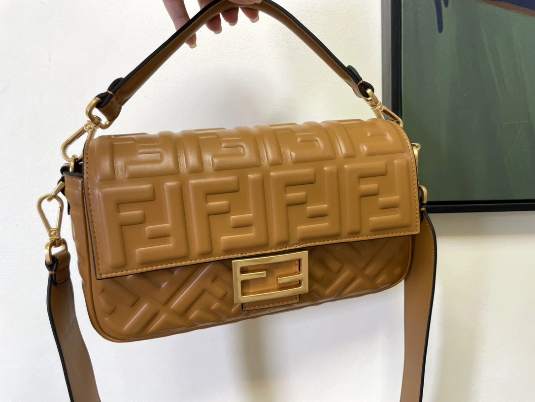 Fendi Satchel Bags Tailored 76725
