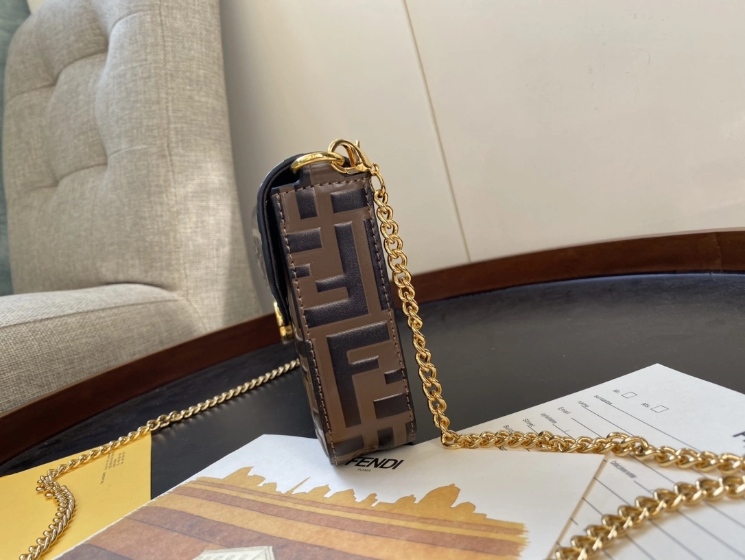 MoistureWicking Fendi Satchel Bags 76714