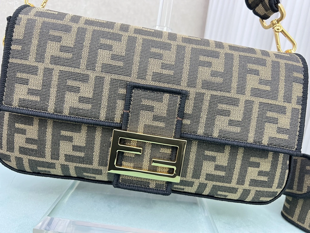 Fendi Satchel Bags TechFriendly 76697