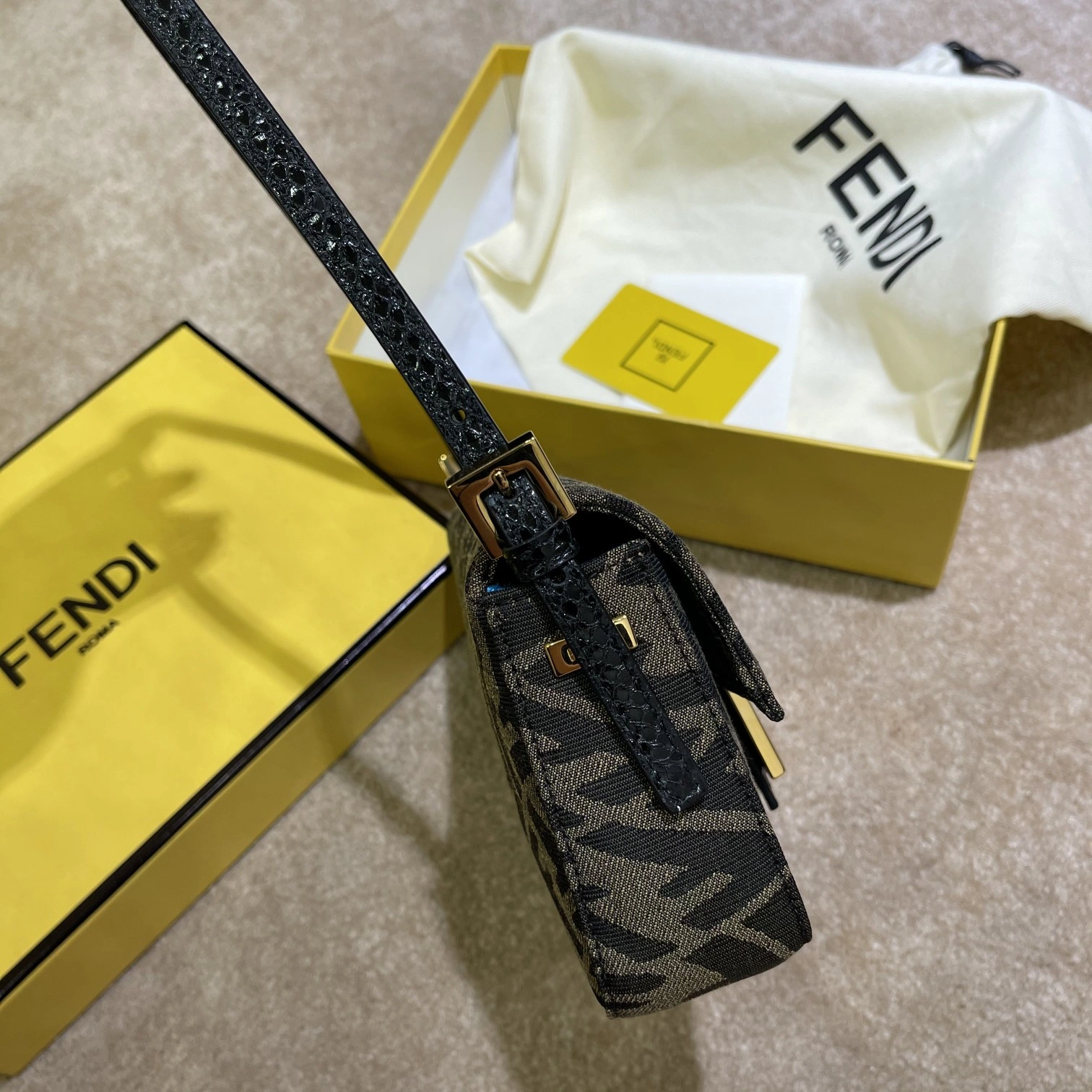 SmartChoice Fendi Satchel Bags 76711