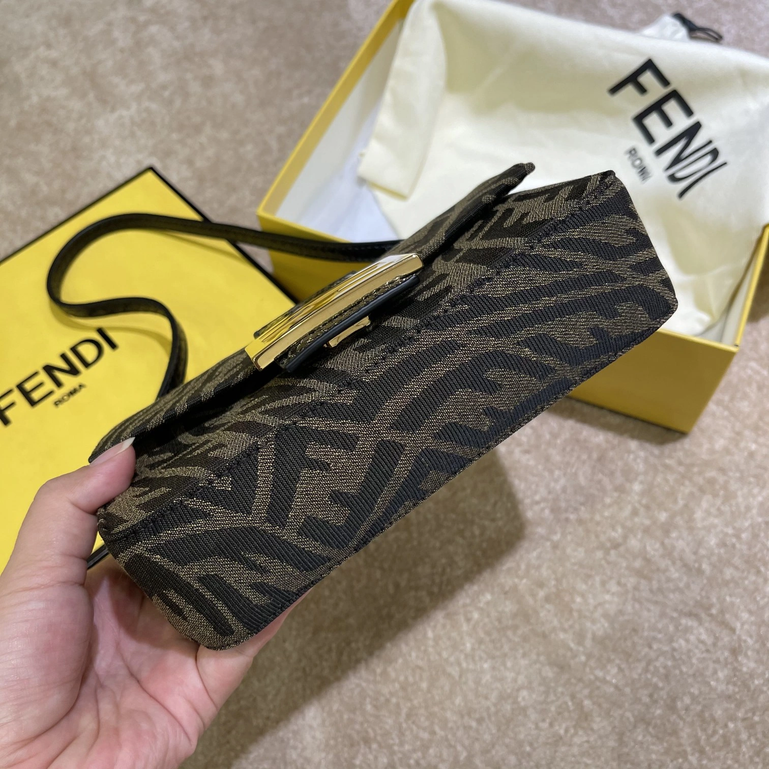 SmartChoice Fendi Satchel Bags 76711