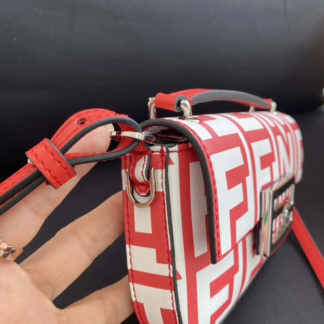 Fashionable Fendi Satchel Bags 76712