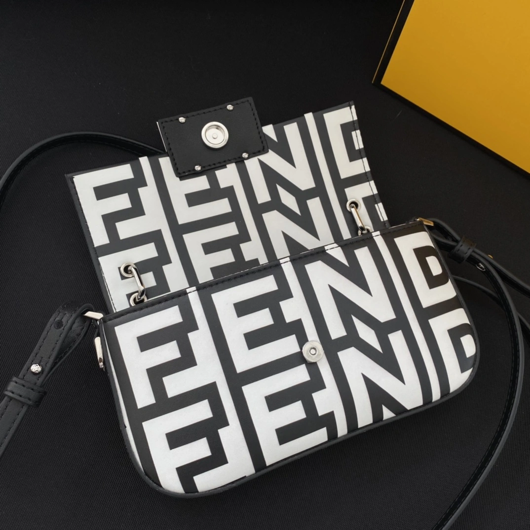 Upgraded Fendi Satchel Bags 76705