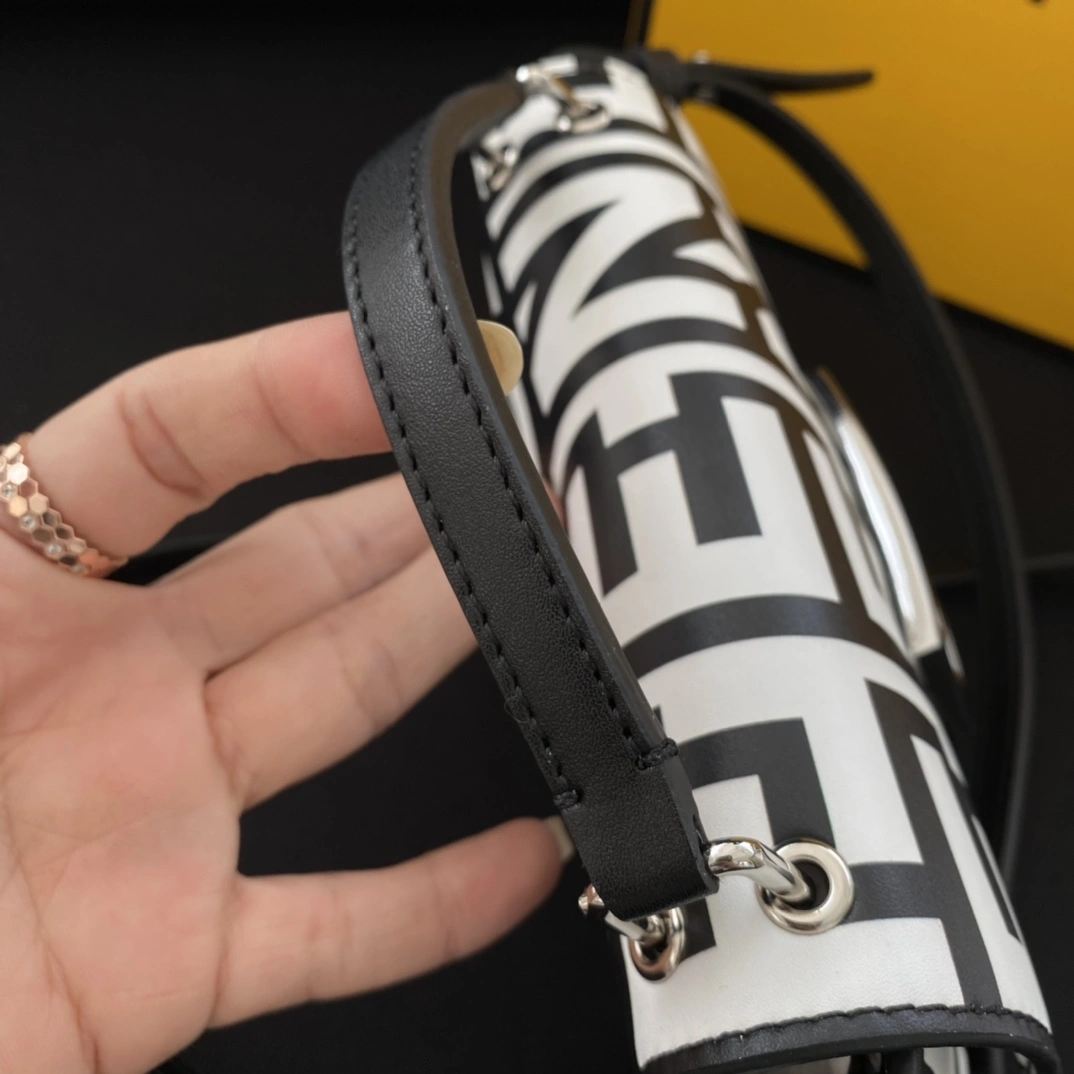 Upgraded Fendi Satchel Bags 76705