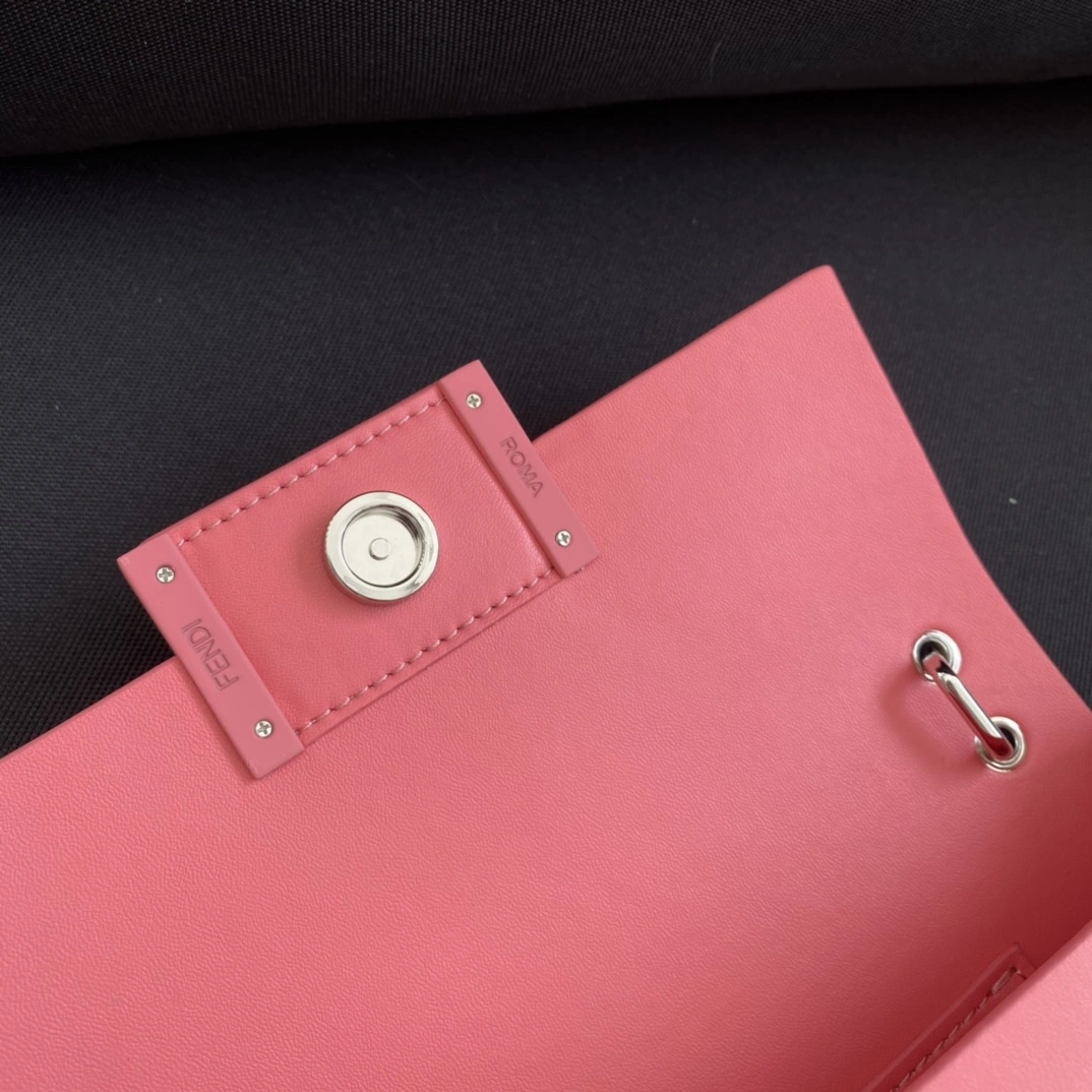 Fendi Satchel Bags Seasonal 76715