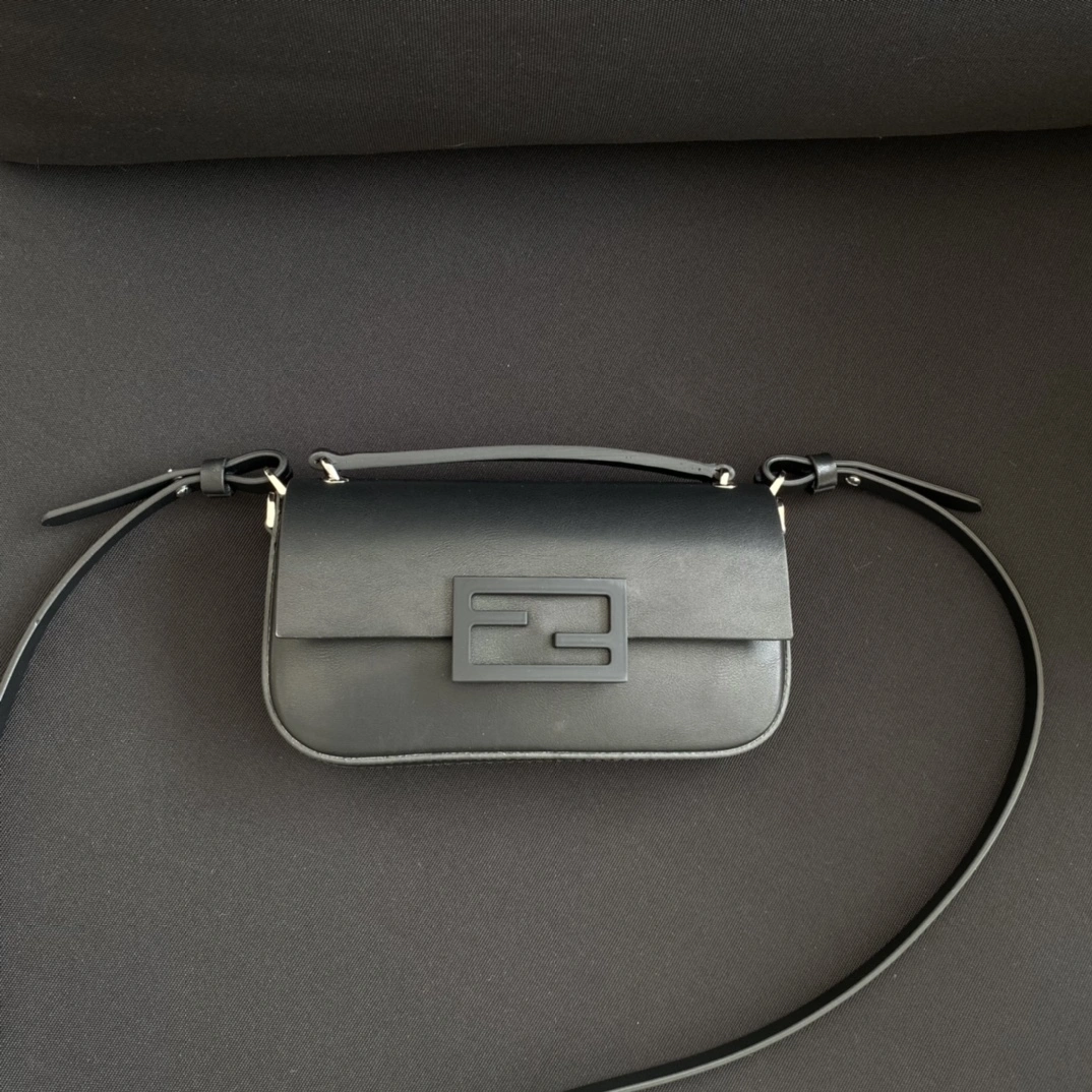 Stylish Fendi Satchel Bags 76717
