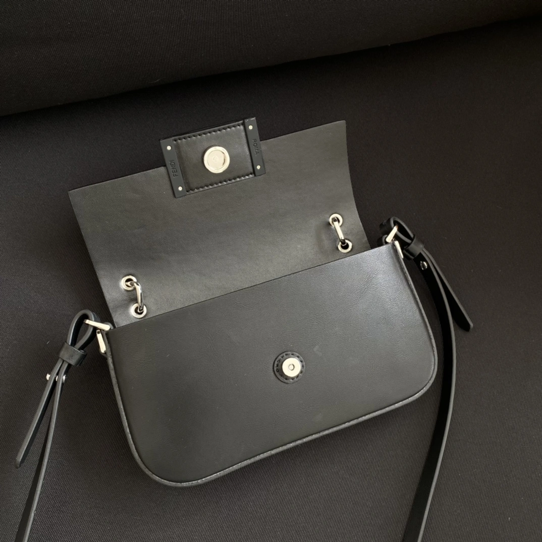 Stylish Fendi Satchel Bags 76717