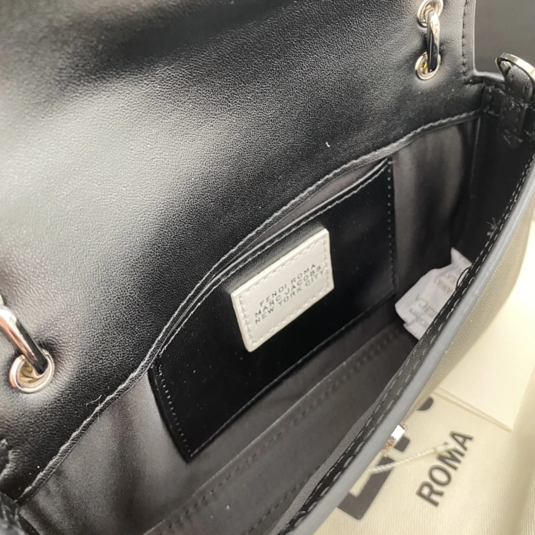 Fendi Satchel Bags ComfortFit 76698