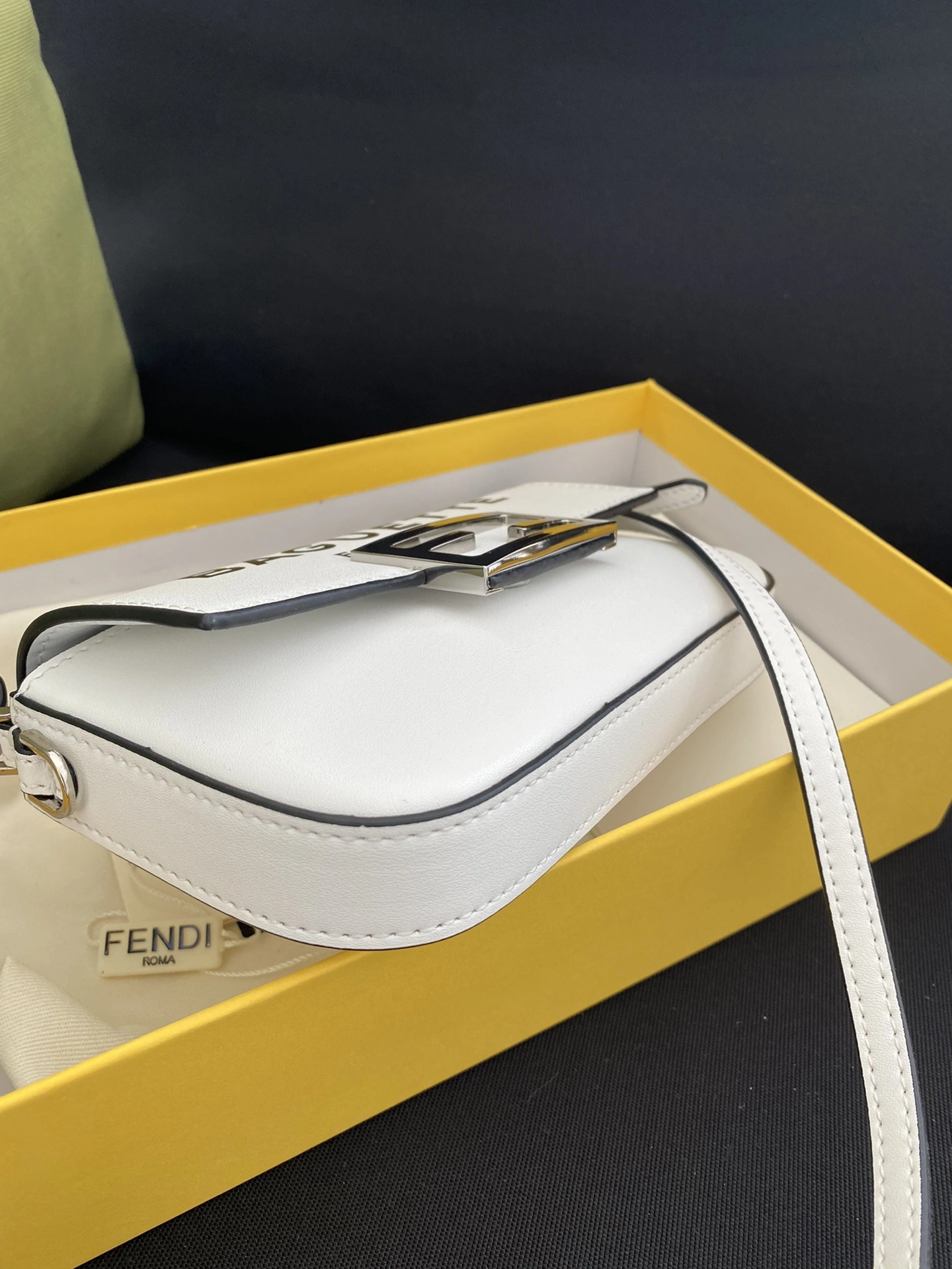 Supportive Fendi Satchel Bags 76720