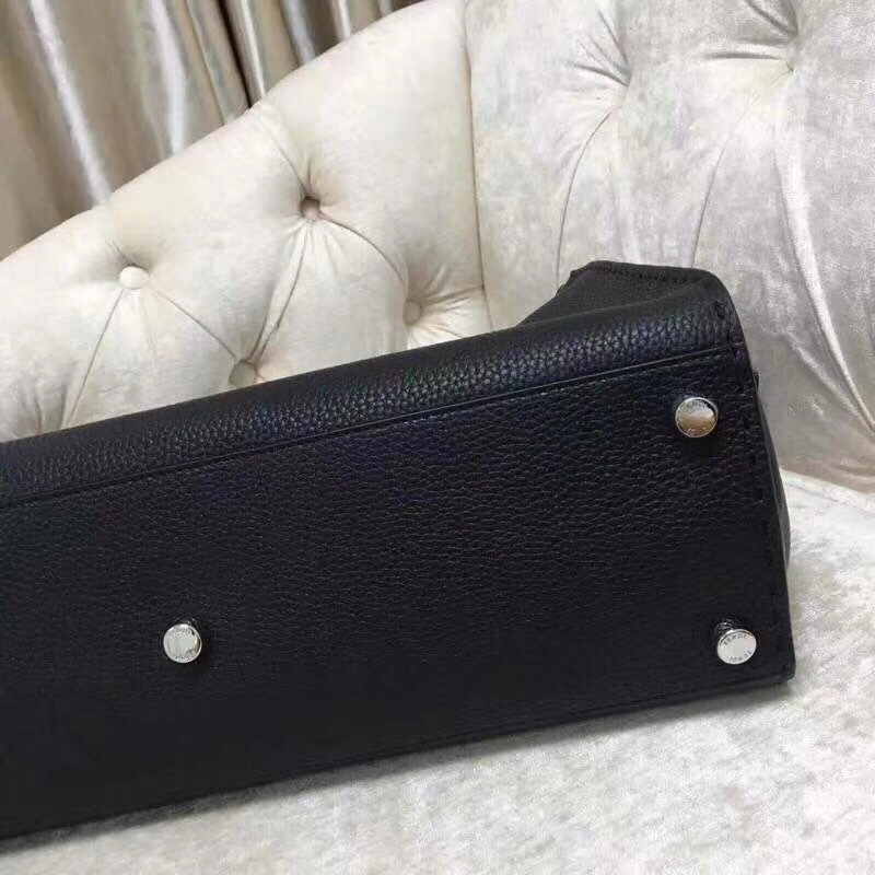 Fendi Satchel Bags Vibrant 76700
