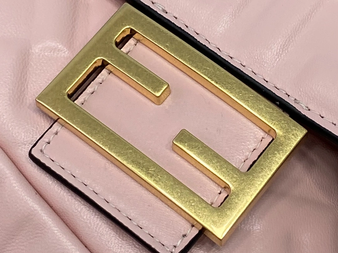 Comfortable Fendi Satchel Bags 76691