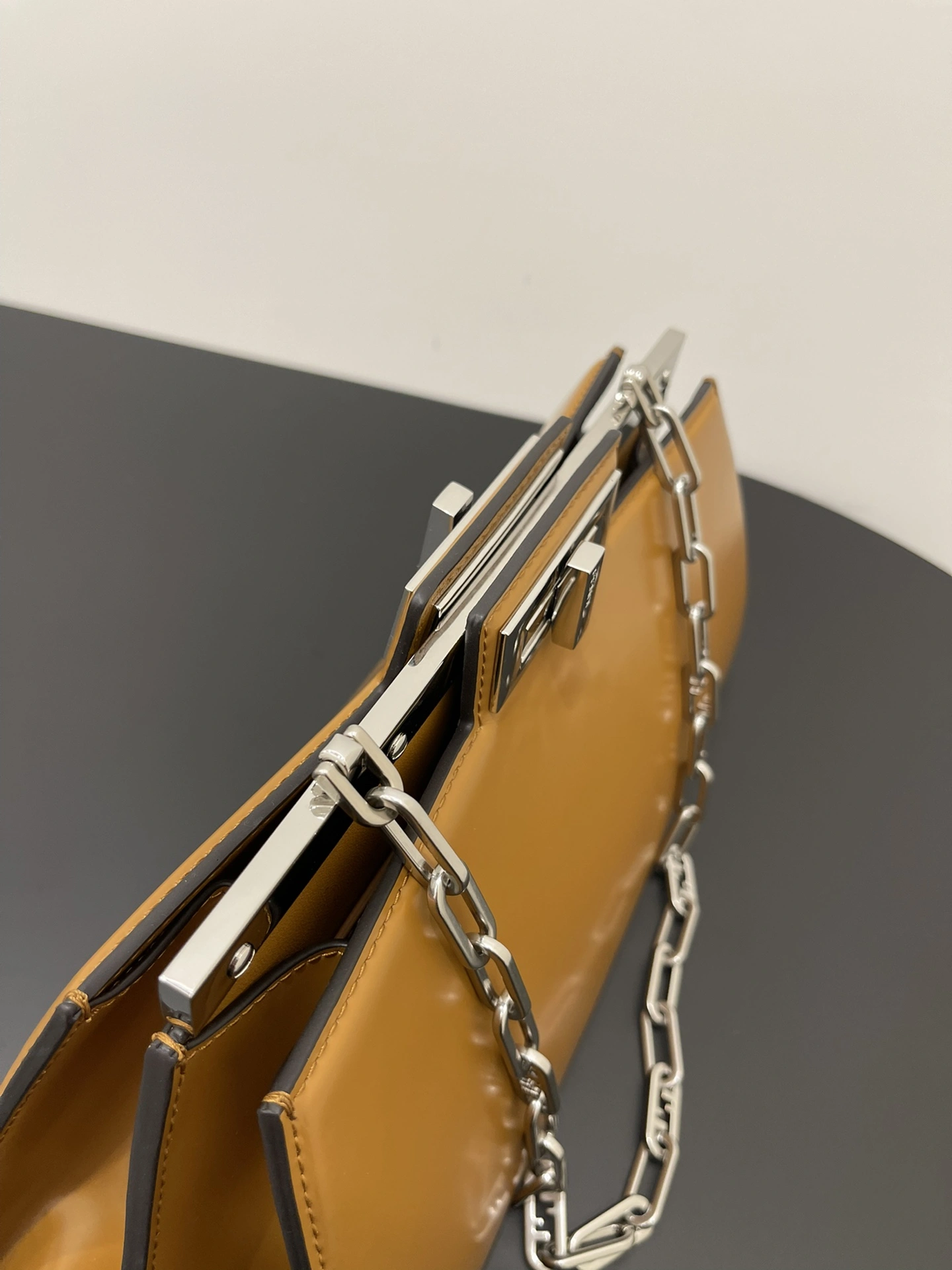 OdorResistant Fendi Satchel Bags 76688