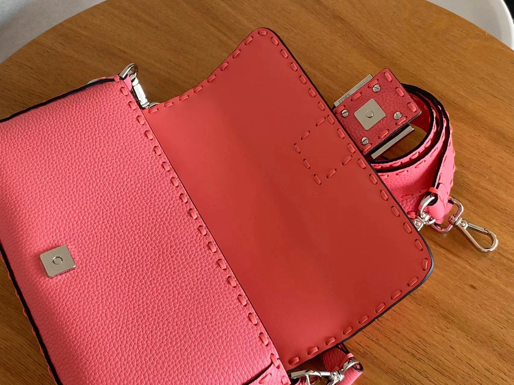 EyeCatching Fendi Satchel Bags 76687