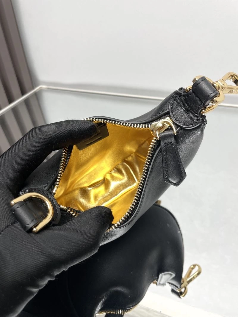 Fendi Satchel Bags Effortless 72871