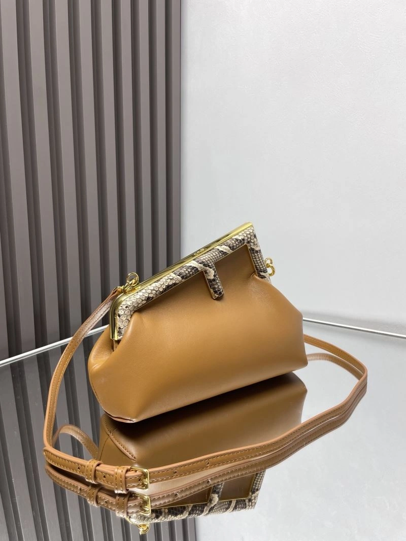 Fendi Satchel Bags Lightweight 72849
