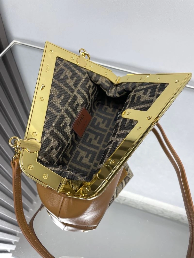 Fendi Satchel Bags Lightweight 72849