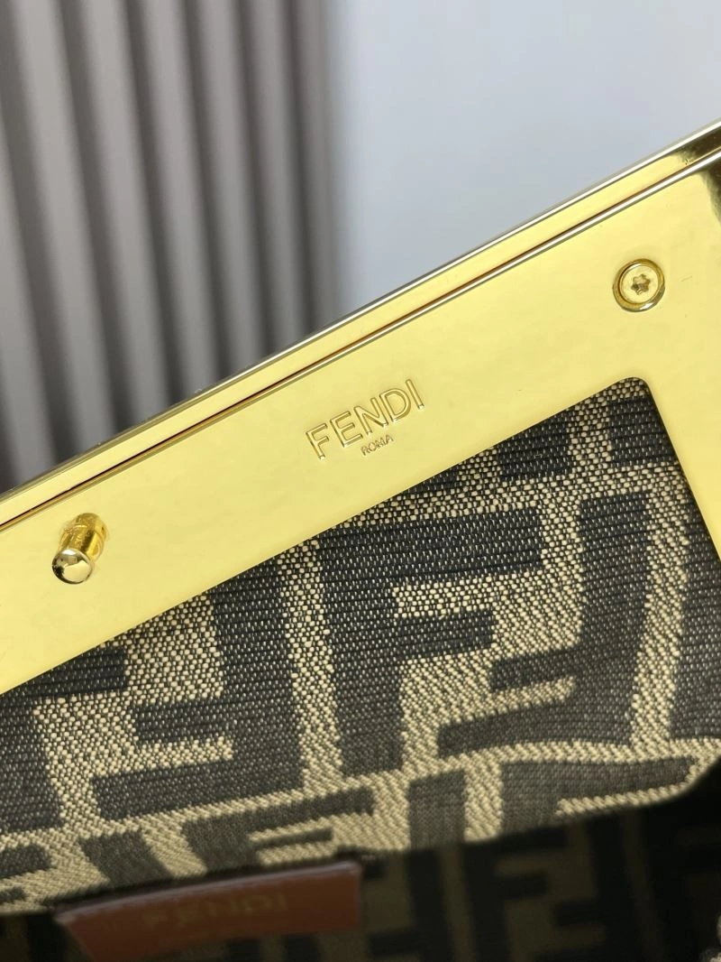 Fendi Satchel Bags Lightweight 72849
