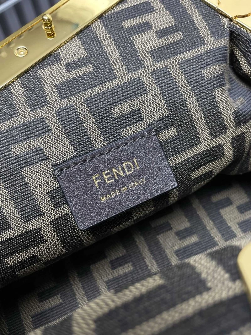 Fendi Satchel Bags EasyCare 72853