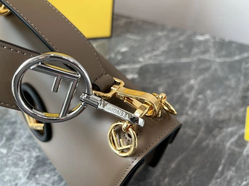 Fendi Satchel Bags RelaxedFit 72909
