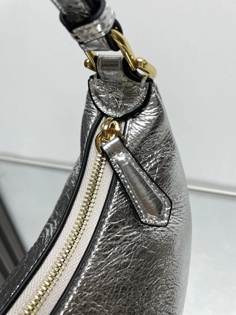 Fendi Satchel Bags Practical 72828