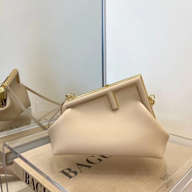 Tailored Fendi Satchel Bags 72817