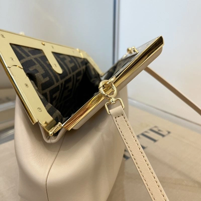 Tailored Fendi Satchel Bags 72817
