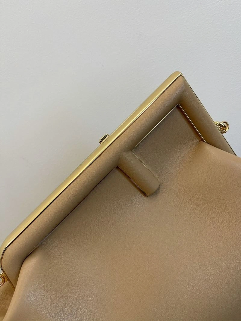 Fendi Satchel Bags Chic 72812