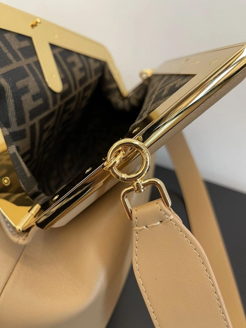 Fendi Satchel Bags Chic 72812