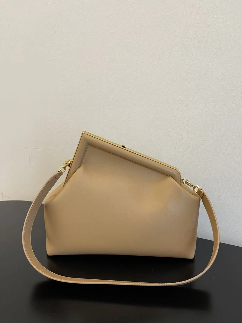 Fendi Satchel Bags Chic 72812