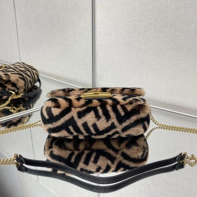 Fendi Satchel Bags AllSeason 72820