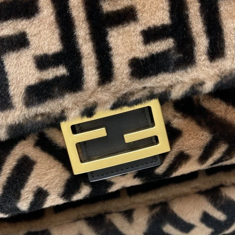 Functional Fendi Satchel Bags 37716