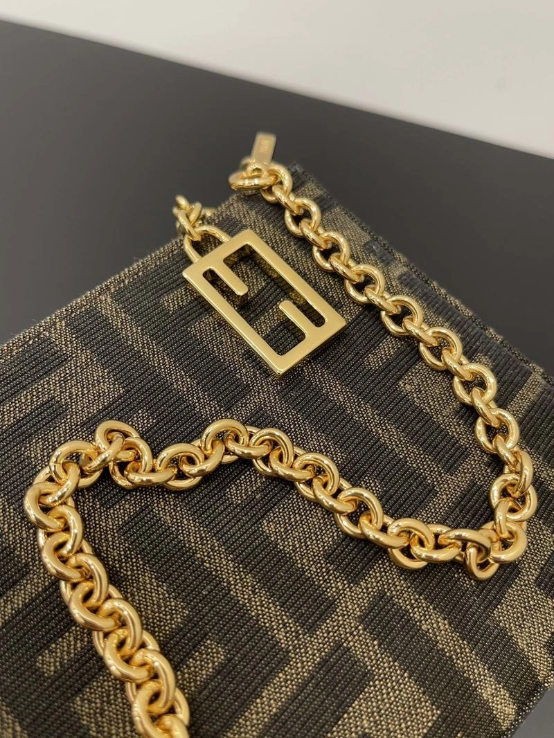 Sporty Fendi Satchel Bags 72805