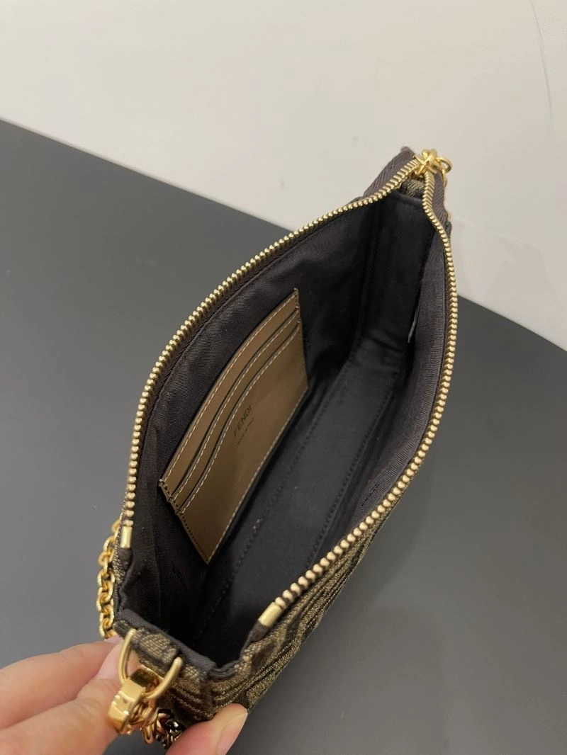Sporty Fendi Satchel Bags 72805