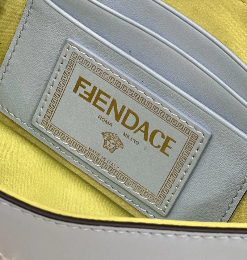 Breathable Fendi Satchel Bags 72770