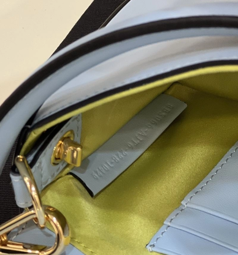 Breathable Fendi Satchel Bags 72770
