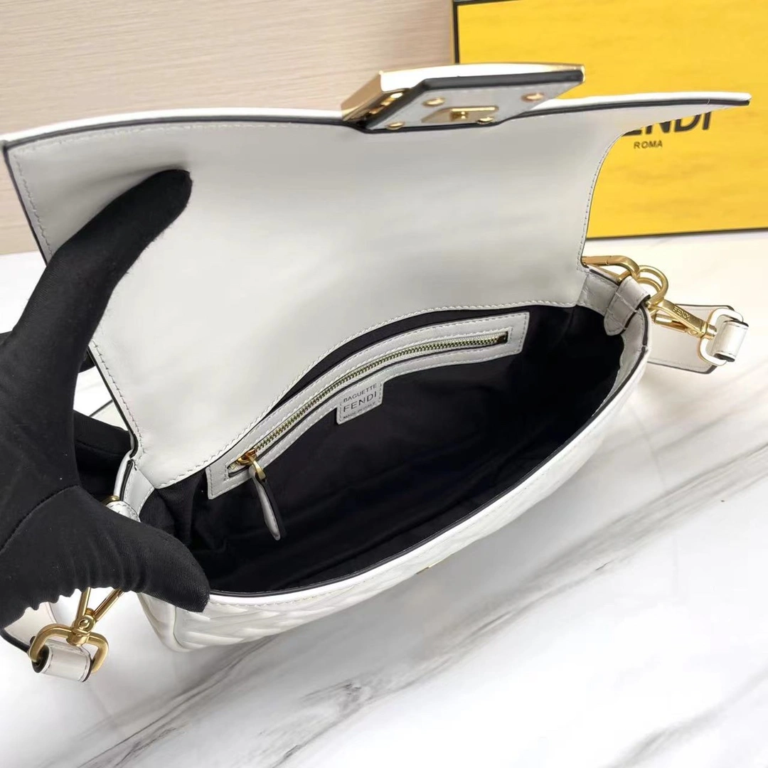 Premium Fendi Satchel Bags 69825