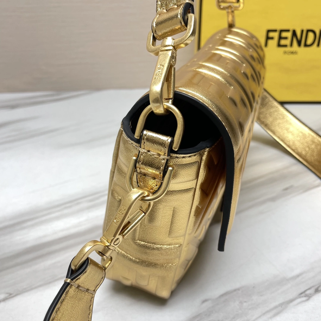 Fendi Satchel Bags UrbanChic 69818